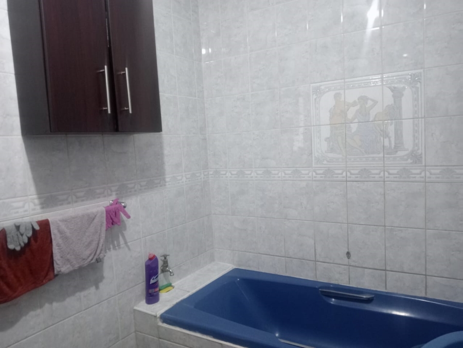 2 Bedroom Property for Sale in Navalsig Free State